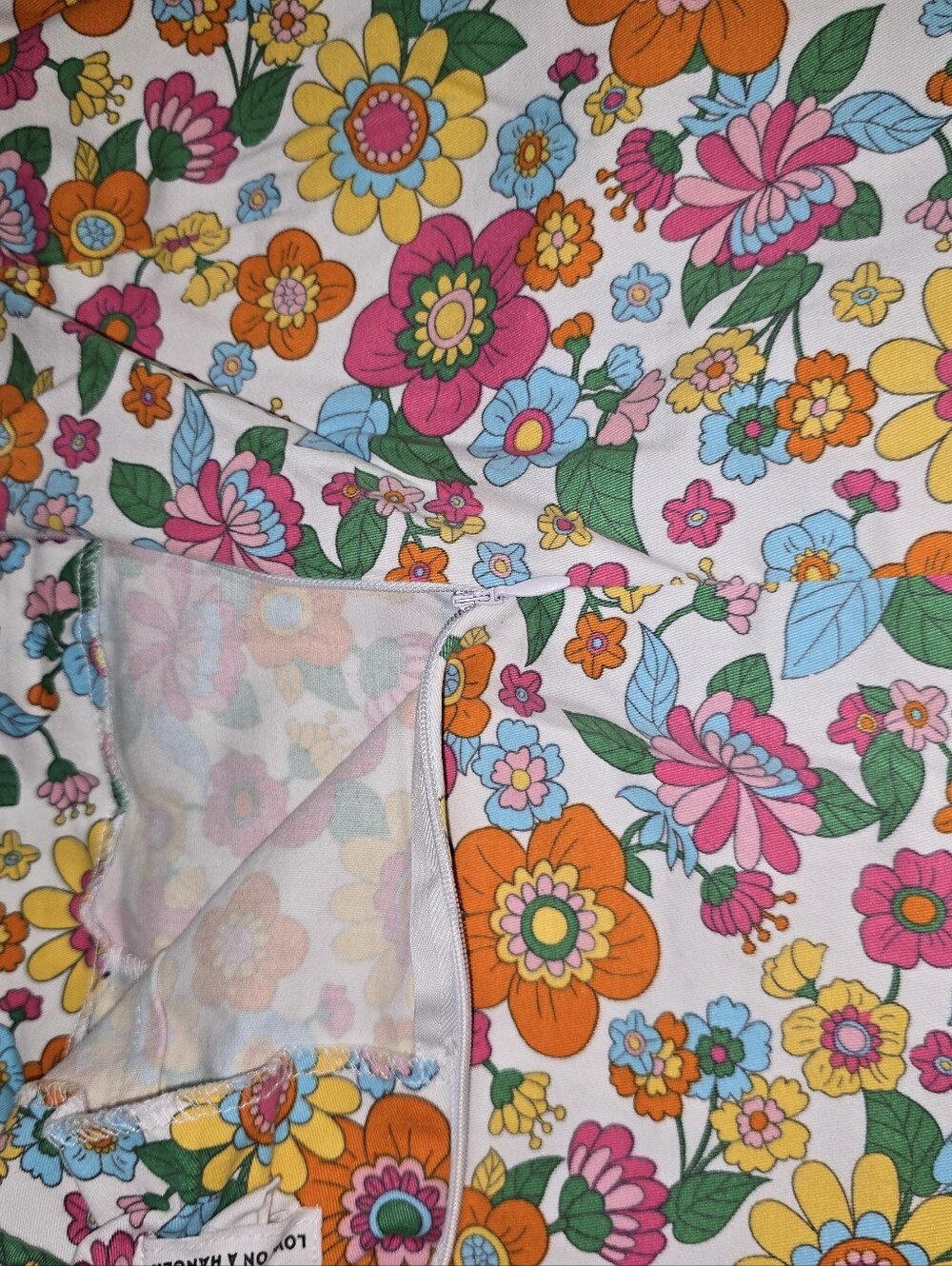 love on a hanger White Floral Mini Skirt with Pink Orange Yellow Blue Accents - Picture 4 of 7